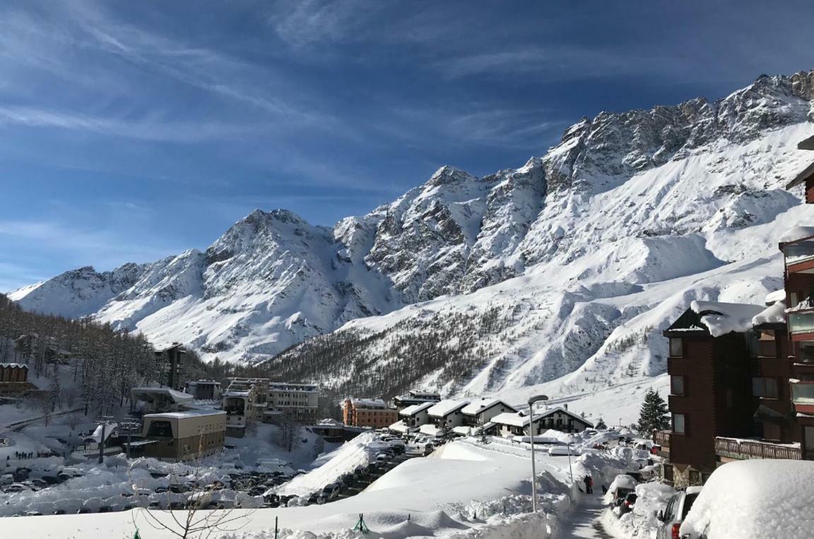 Giomein - Flat In Cervinia 50M From Slopes And City Centre Lejlighed Breuil-Cervinia Eksteriør billede